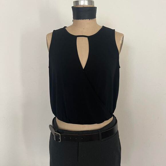 Nwt bcbg black keyhole - Picture 1 of 7